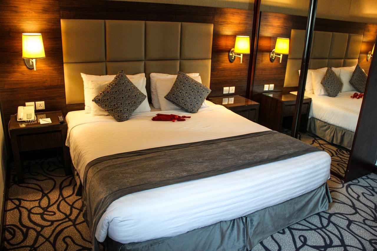 Golden Tulip Al Khobar Hotel Exterior photo