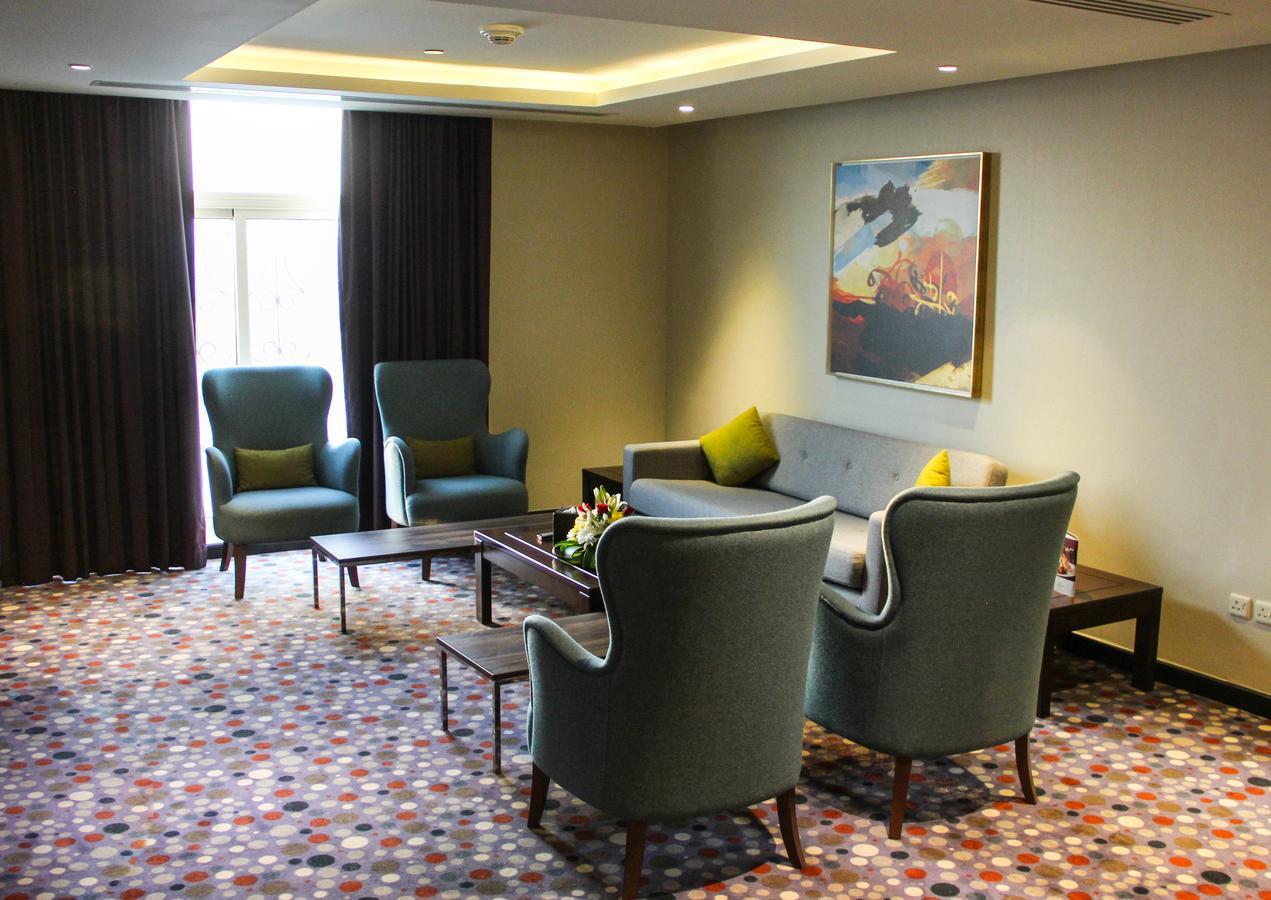 Golden Tulip Al Khobar Hotel Exterior photo